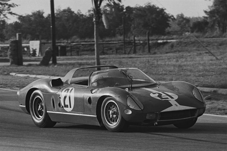 Ferrari 275 P / 330 P chassis 0822 — Supercar Nostalgia